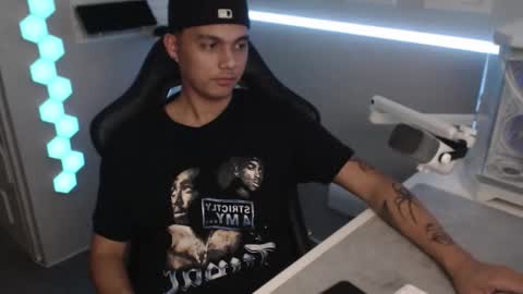 Rhys online show from 12.05.25