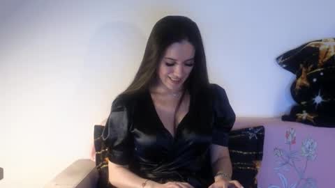 JustAnne online show from 11.05.25