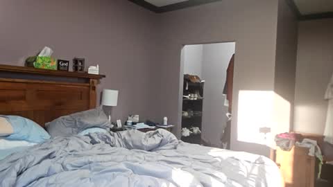 Snapshot of justaskforbiga chatting on 03.09.25 Tohiptwoquit online show from 03.09.25