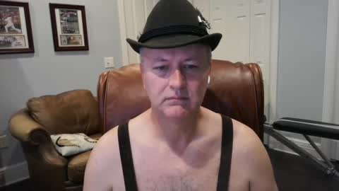 Snapshot of justavoyeurhere chatting on 09.24.25 Michael online show from 09.24.25