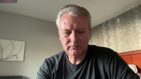 Snapshot of justavoyeurhere chatting on 10.06.25 Michael online show from 10.06.25