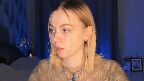 Snapshot of justbarbie chatting on 01.24.25 Alexa online show from 01.24.25