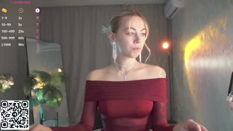 Snapshot of justbarbie chatting on 09.22.25 Alexa online show from 09.22.25