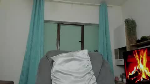 Chloe online show from 06.13.26
