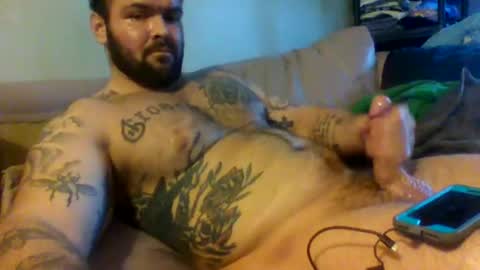 Snapshot of justgrosch4200 chatting on 04.01.26 justgrosch4200 online show from 04.01.26