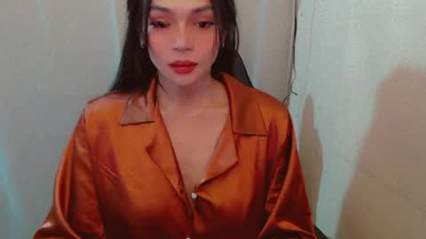 justhewayouare21 online show from 08.07.26