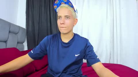 justin_biker online show from 10.28.25