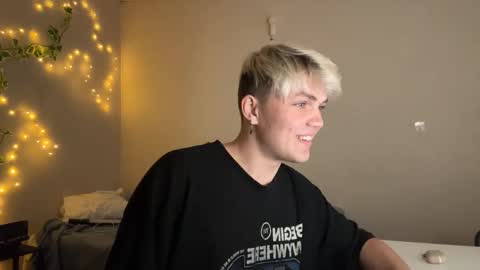 U bf Justin online show from 12.15.25