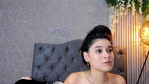 Snapshot of justin_jazmin chatting on 02.03.25 JUSTIN Y JAZMIN online show from 02.03.25