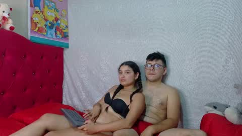 JUSTIN Y JAZMIN online show from 04.01.26