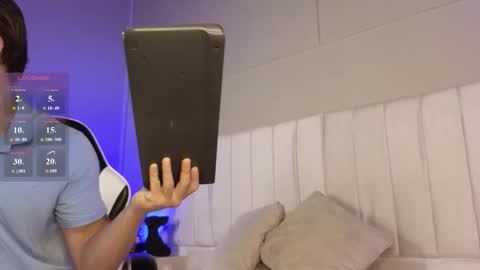 Justin  online show from 01.11.26