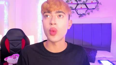 Justin online show from 10.02.25