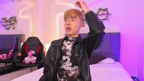 Justin online show from 10.06.25