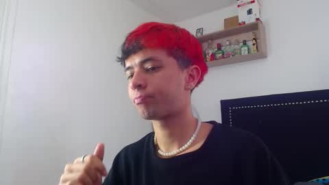 Snapshot of justine_ad chatting on 12.01.25 Justine online show from 12.01.25