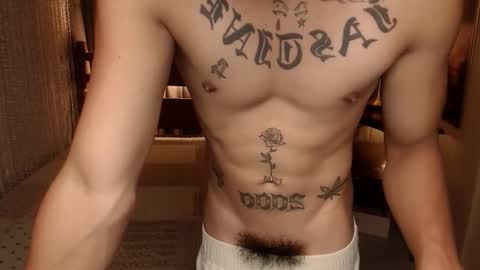 justine_hunk online show from 09.15.25