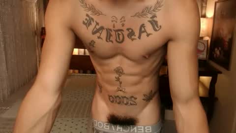 justine_hunk online show from 12.05.25