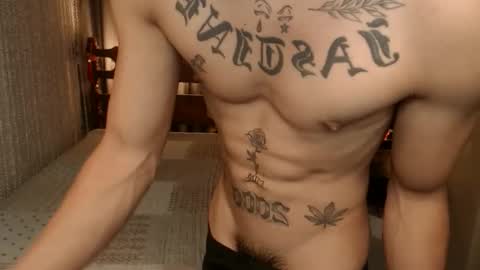 justine_hunk online show from 03.17.26