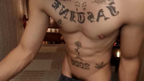 justine_hunk online show from 04.21.26