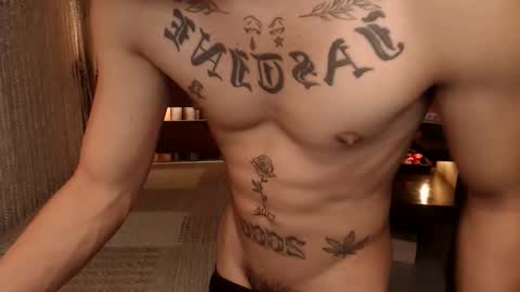 justine_hunk online show from 04.27.26