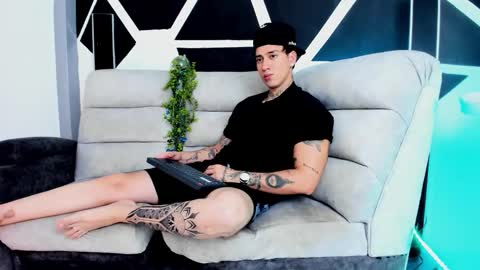 justinfuller_31 online show from 09.30.25