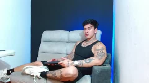 justinfuller_31 online show from 06.10.26