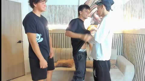 justingtime21 online show from 04.28.26