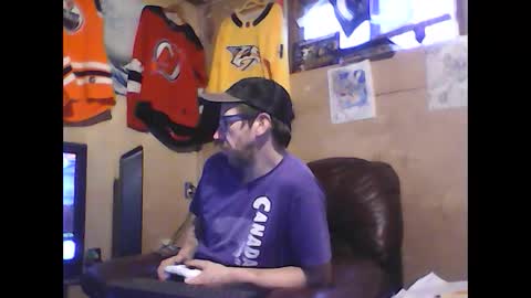 Snapshot of justinjerksit chatting on 12.10.24 justinjerksit online show from 12.10.24