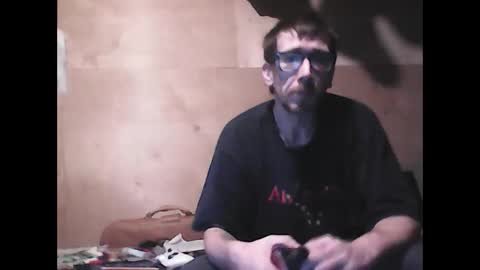 Snapshot of justinjerksit chatting on 12.13.24 justinjerksit online show from 12.13.24