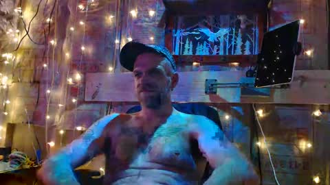 Snapshot of justinmoore1987 chatting on 01.16.25 justinmoore1987 online show from 01.16.25