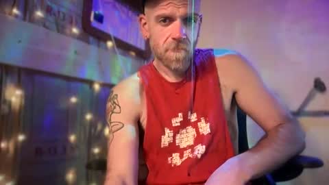 Snapshot of justinmoore1987 chatting on 01.21.25 justinmoore1987 online show from 01.21.25