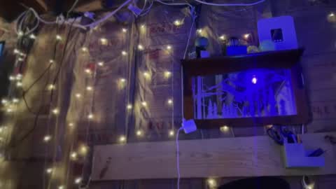 Snapshot of justinmoore1987 chatting on 01.27.25 justinmoore1987 online show from 01.27.25