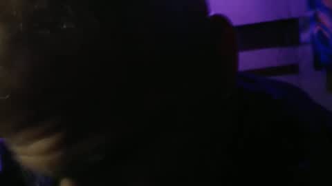 Snapshot of justinmoore1987 chatting on 11.06.25 justinmoore1987 online show from 11.06.25