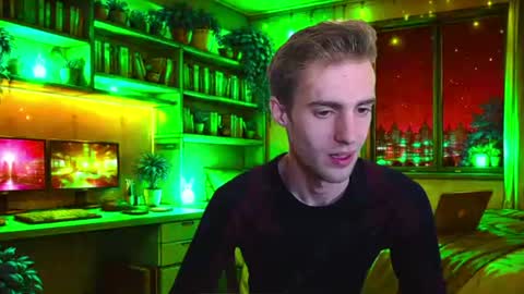 Hologram Guy online show from 06.11.26