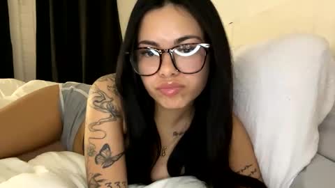 Snapshot of justjaelynn chatting on 01.29.25 jae online show from 01.29.25