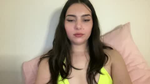 Snapshot of justjessiedirtygirl chatting on 01.01.25 Jess online show from 01.01.25