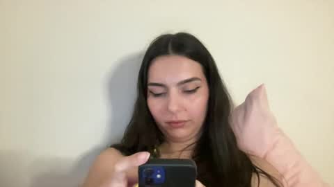 Snapshot of justjessiedirtygirl chatting on 01.01.25 Jess online show from 01.01.25