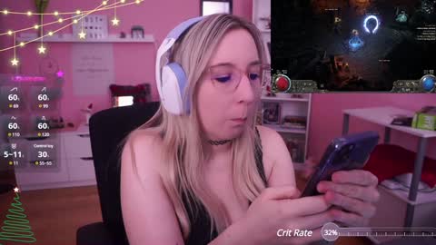 Snapshot of justkerryx chatting on 12.10.24 Kerry online show from 12.10.24