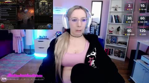 Snapshot of justkerryx chatting on 12.18.24 Kerry online show from 12.18.24