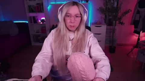 Snapshot of justkerryx chatting on 01.09.25 Kerry online show from 01.09.25