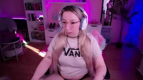 Snapshot of justkerryx chatting on 02.03.25 Kerry online show from 02.03.25