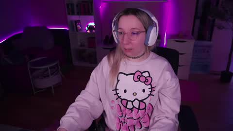 Snapshot of justkerryx chatting on 02.12.25 Kerry online show from 02.12.25