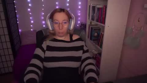 Snapshot of justkerryx chatting on 09.16.25 Kerry online show from 09.16.25