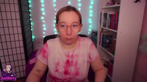 Snapshot of justkerryx chatting on 10.01.25 Kerry online show from 10.01.25