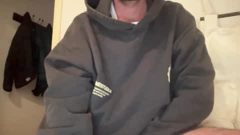 Snapshot of justmeandyou00 chatting on 11.03.25 justmeandyou00 online show from 11.03.25