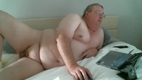 Snapshot of justmedm64 chatting on 03.03.25 justmedm64 online show from 03.03.25