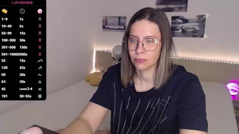 Julie online show from 05.06.26