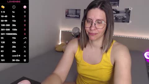 Julie online show from 05.11.26