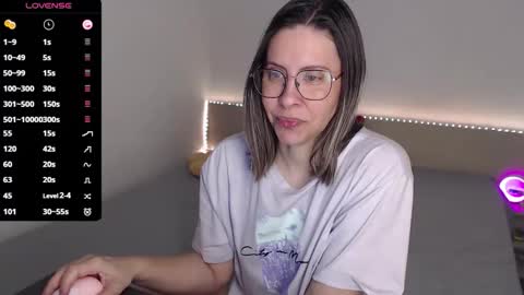 Julie online show from 05.20.26