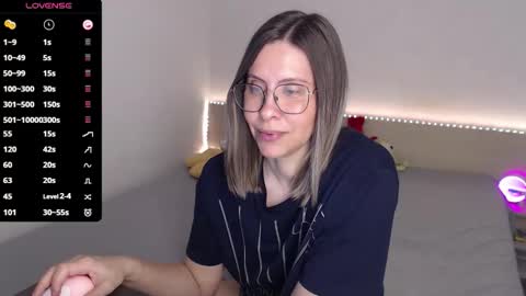 Julie online show from 05.21.26