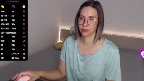 Julie online show from 07.06.26